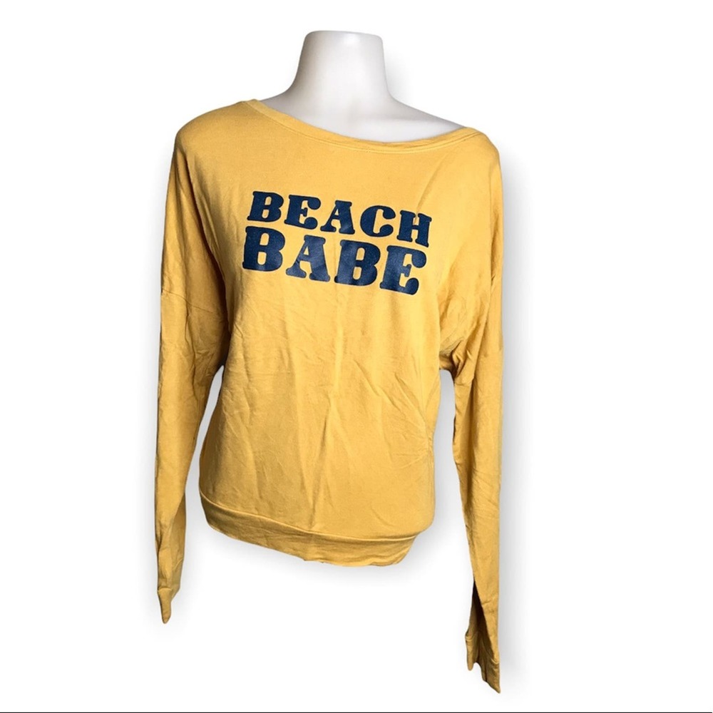 Double Zero | Yellow Beach Babe Graphic Sweatshirt •